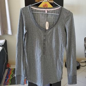 Victoria's Secret Long Sleeve Pajama Top